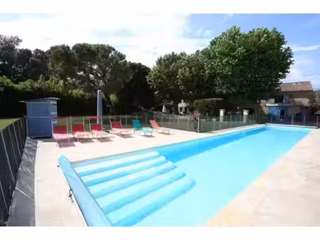 splendide mas 600 m2 hab  sur 5ha  piscine 20/4  box chevaux ...