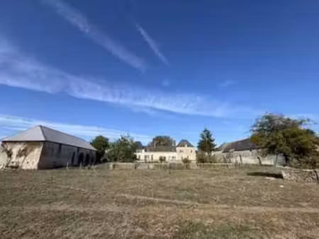 vente demeure d'exception à bouessay (53290) : à vendre / 200m² bouessay