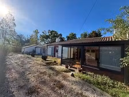 vente maison à soullans (85300) : à vendre / 119m² soullans