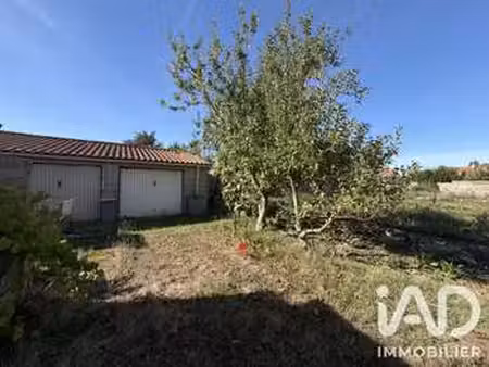 vente terrain aux sables-d'olonne (85100) : à vendre / 169m² les sables-d'olonne