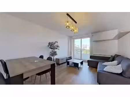 49 rue francis de pressensé villeurbanne 69100 - t3 meublé - 1290 €cc