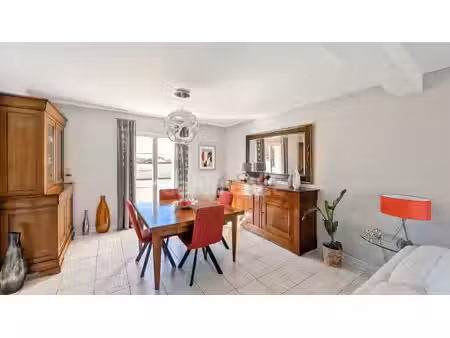 a 10 minutes de chalon-sur-saône (71) belle villa de caractère de 149 m² 4 chambres garage