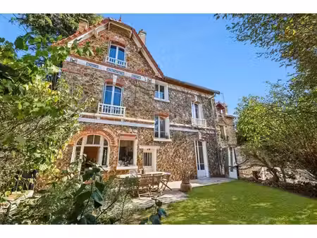 maison de luxe à vendre dans le quartier la gare