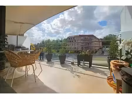 très bel appartement lumineux