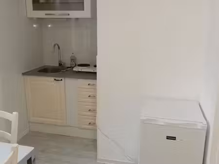 loue studio pour etudiant ou ouvrier nantes centre