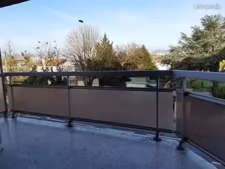 appartement 2 pièces 52 m²
