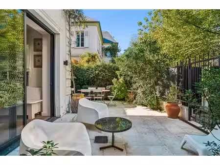 maison de luxe à vendre dans le quartier saint james-delabordère