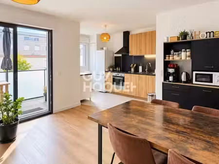 appartement 3 pièces 65 m²