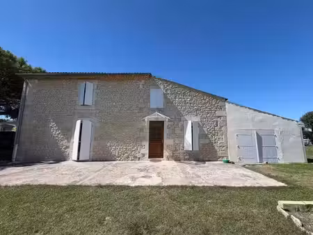 vente maison 6 pièces 203 m² à barzan (17120)  315 000 €