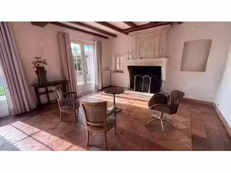vente maison 8 pièces 254 m² à saujon (17600)  424 500 €