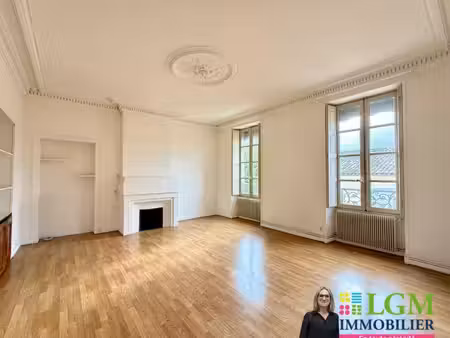 nimes centre - appartement haussmannien 147 m²
