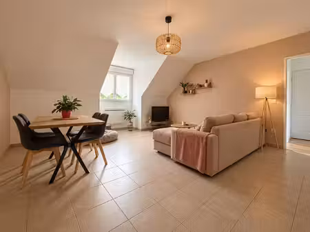 appartement 4 pièces d'environ 86 m² au coeur de verneuil-en-halatte