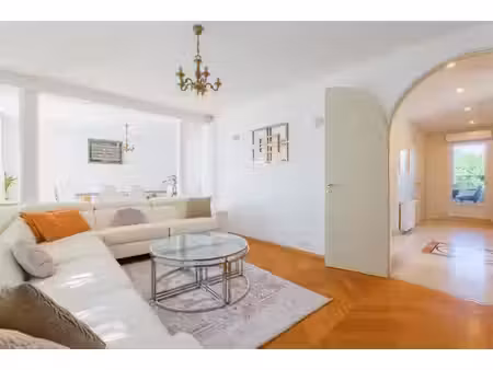 aulnay sud maison de 230m2 + 2 studios avec jardin