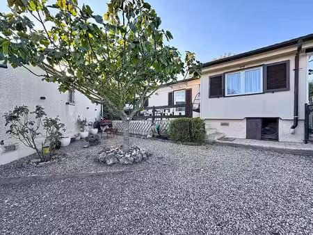 maison à vendre- terrasse-domaine privé