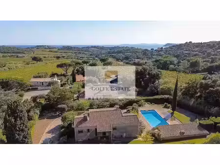 vente villa 6 pièces 180 m² à la croix-valmer (83420)  1 895 000 €