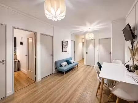 appartement de 5 pièces de 113 m² à poitiers