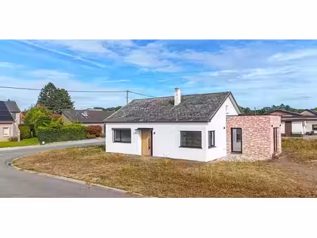 maison à louer à koersel pour € 1.300 avec 2 chambres à coucher