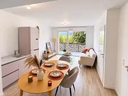 vente appartement 2 pièces 39 m² à carpiquet (14650)  176 900 €