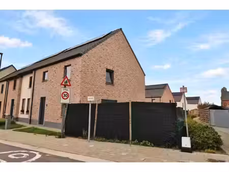 huis te huur in moen met 3 slaapkamers