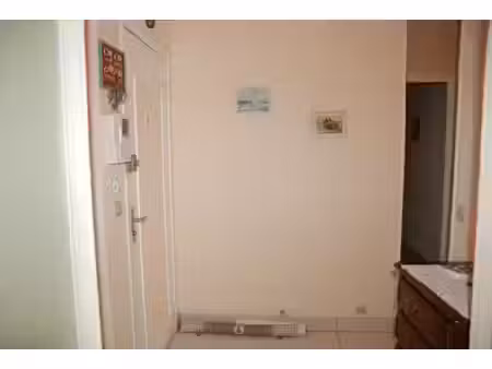 a fécamp appartement avec balcon en bon état