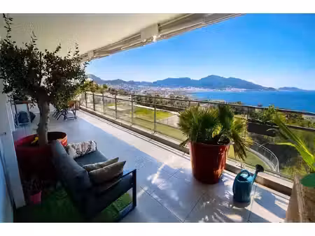 exclusivite - les alpilles - t4 - terrasse - vue mer - garag