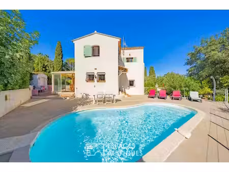villa vue mer à 200 mètres de la plage