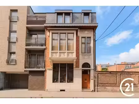 maison de maître au charme envoûtant et jardin secret
