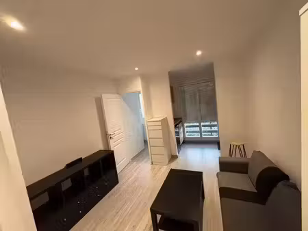 studio de 23m2 à louer sur lisses