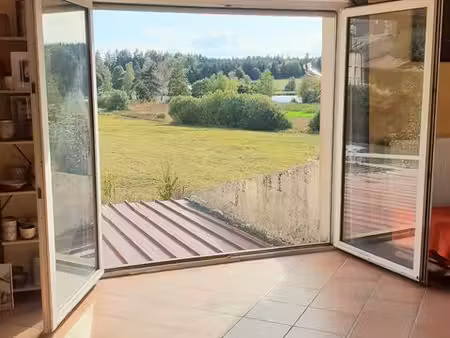 très grande maison familiale