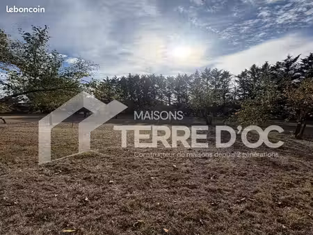 terrain 1 078 m² denat