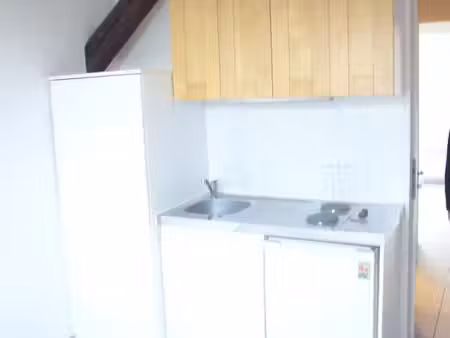 studio 1 pièce 23 m²