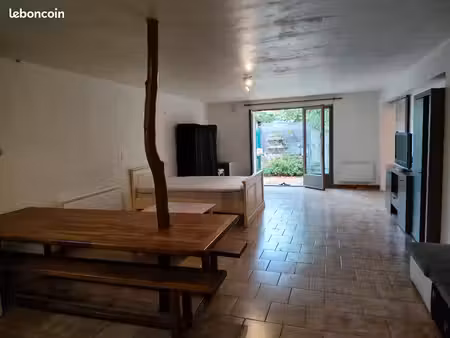 grand studio meublé secteur alpilles