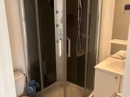 appartement t1 à louer à châteaulin