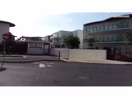 garage sécurisé à louer résidence terrasses marines serignan