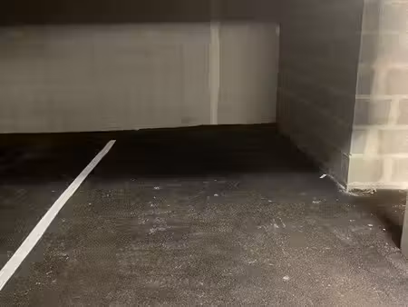 place de parking sous-sol