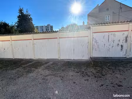 garage
