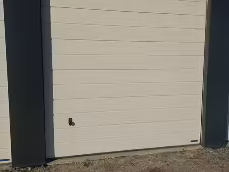box / dépot / garage