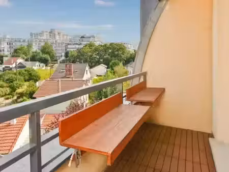 chatillon t6 andre malraux - 7 min metro l13 - 4p dernier etage - calme - vue degagee - 79