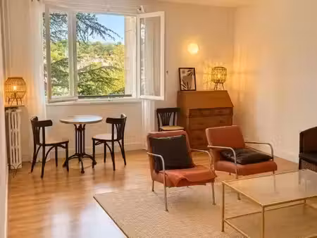 appartement de 50m2 à louer sur sèvres