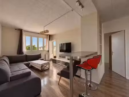 appartement 3 pièces de 65 m² à tremblay-en-france