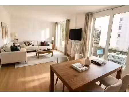 appartement 3 pièces de 75 m² à garches