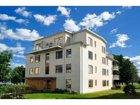 appartement t2 balcon sud - mini copropriete de 9 lots - proche commerces