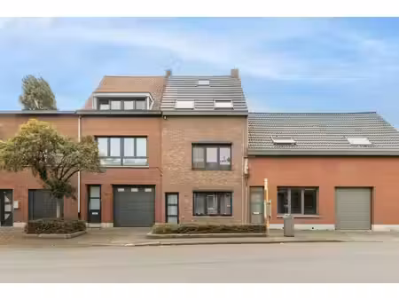 huis te huur in wilrijk met 3 slaapkamers