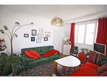 courbevoie - gare - proche de la defense. appartement lumine