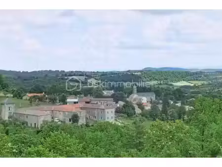 sud aveyron proche de l'a75 et du plateau du larzac