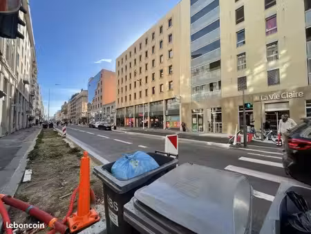 local commercial 45 m²