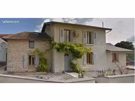 maison de village - 110 m² - jardin et terrasse