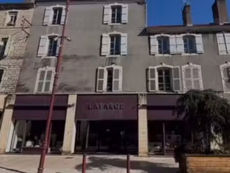 loue local commercial au cœur du centre ville de vesoul