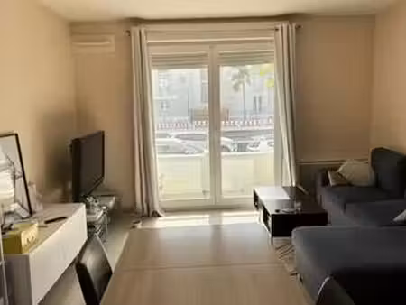location appartement 2 pièces à caen (14000) : à louer 2 pièces / 48m² caen