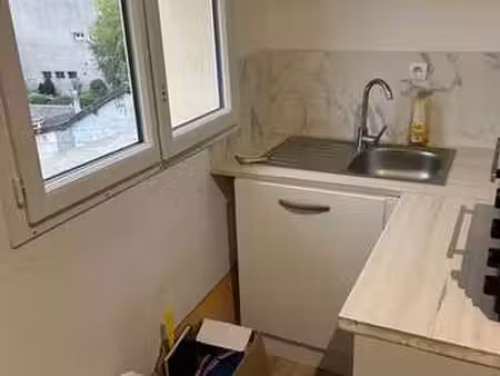 location appartement t1 meublé à fontenay-sous-bois (94120) : à louer t1 meublé / 16m² fon